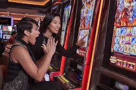 qr701 Slots